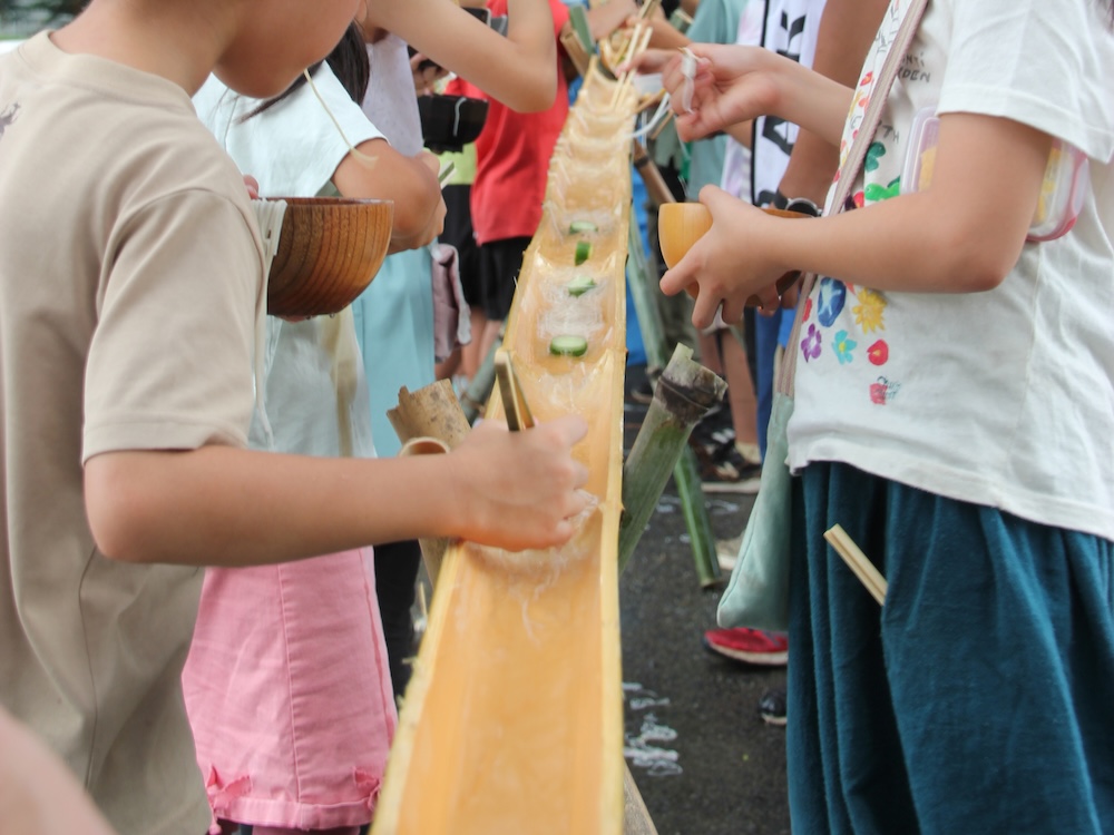 夏休み学童　流しそうめん１　