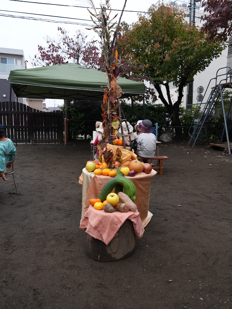 幼児　幼稚園　たんぽぽこどもの園　収穫祭１