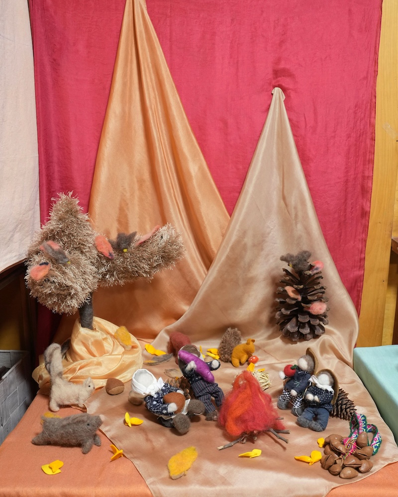 ３年　教室　11月　お祝い　テーブル