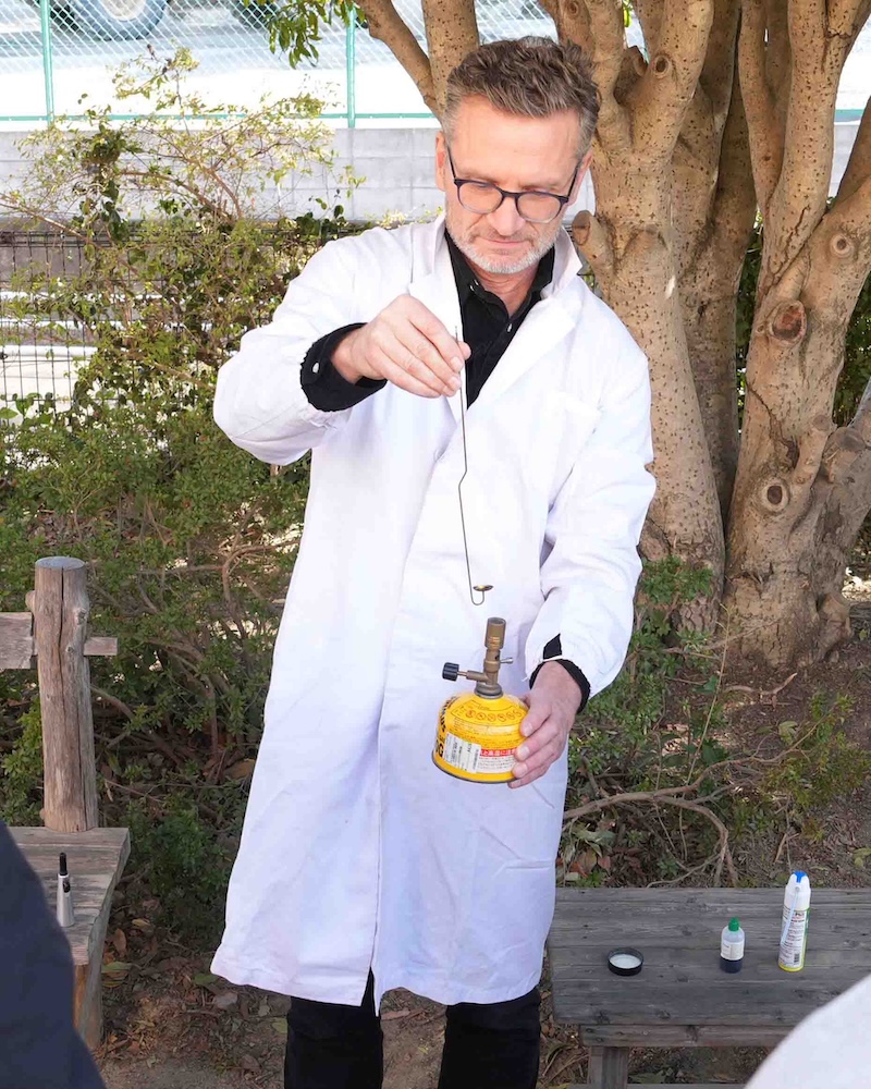 メッケレンブルク先生2 硫黄加熱実験