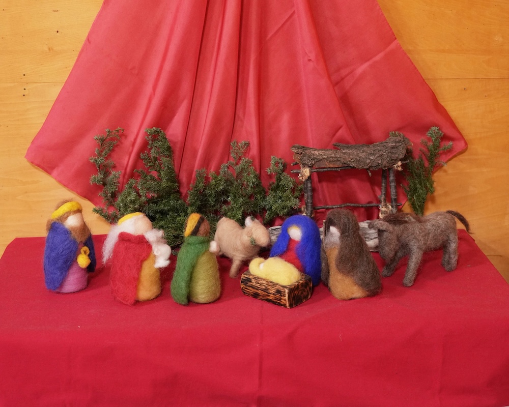 1年　教室　季節　お祝い　テーブル