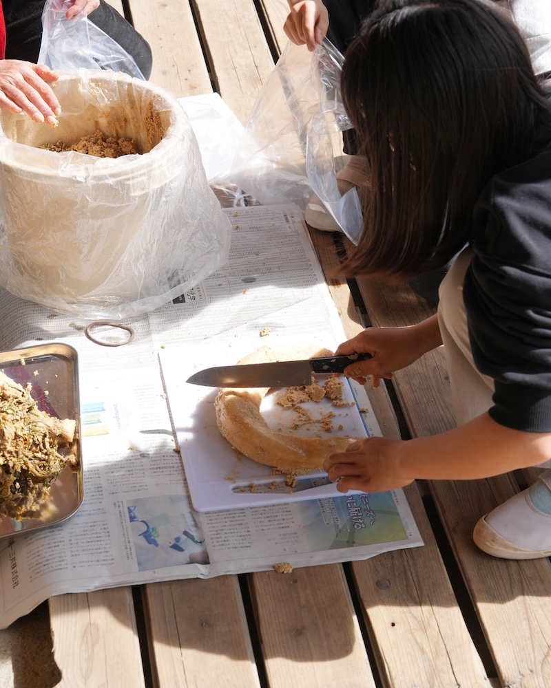 4年　たくあん漬け２