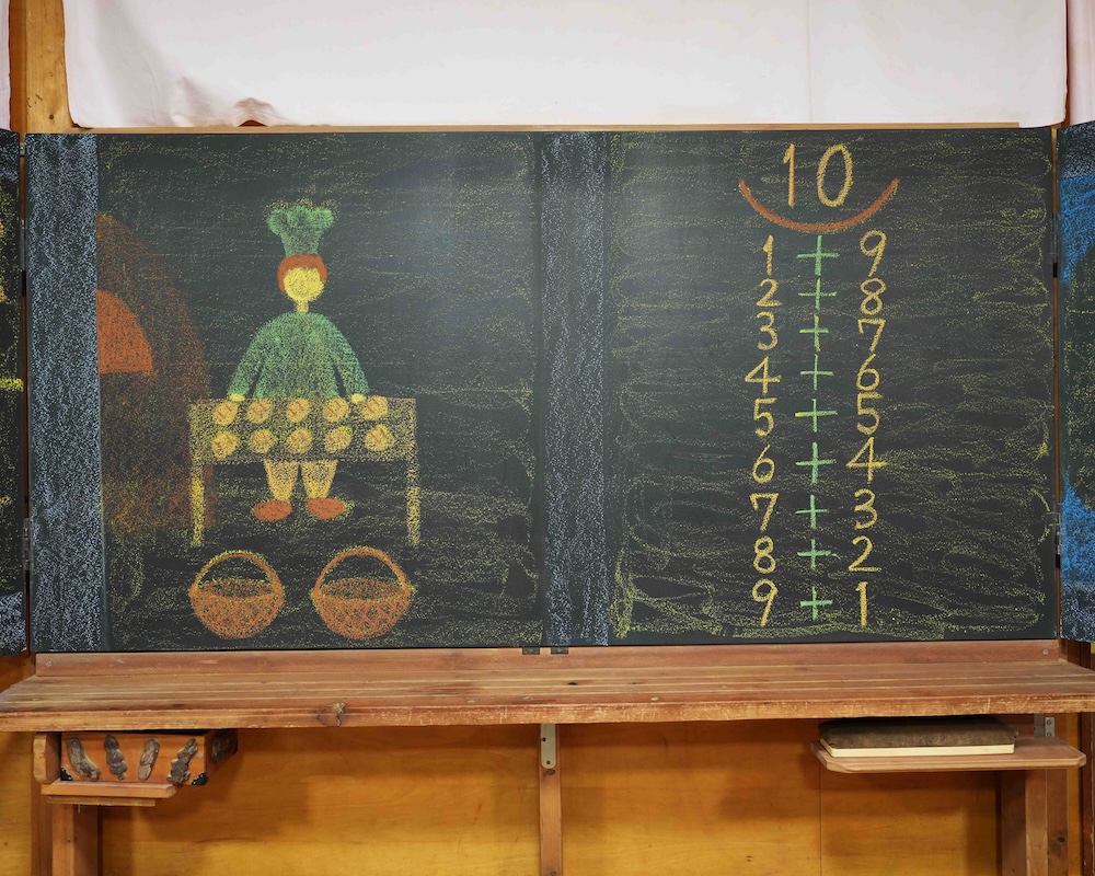 1年 算数 足し算 黒板画3