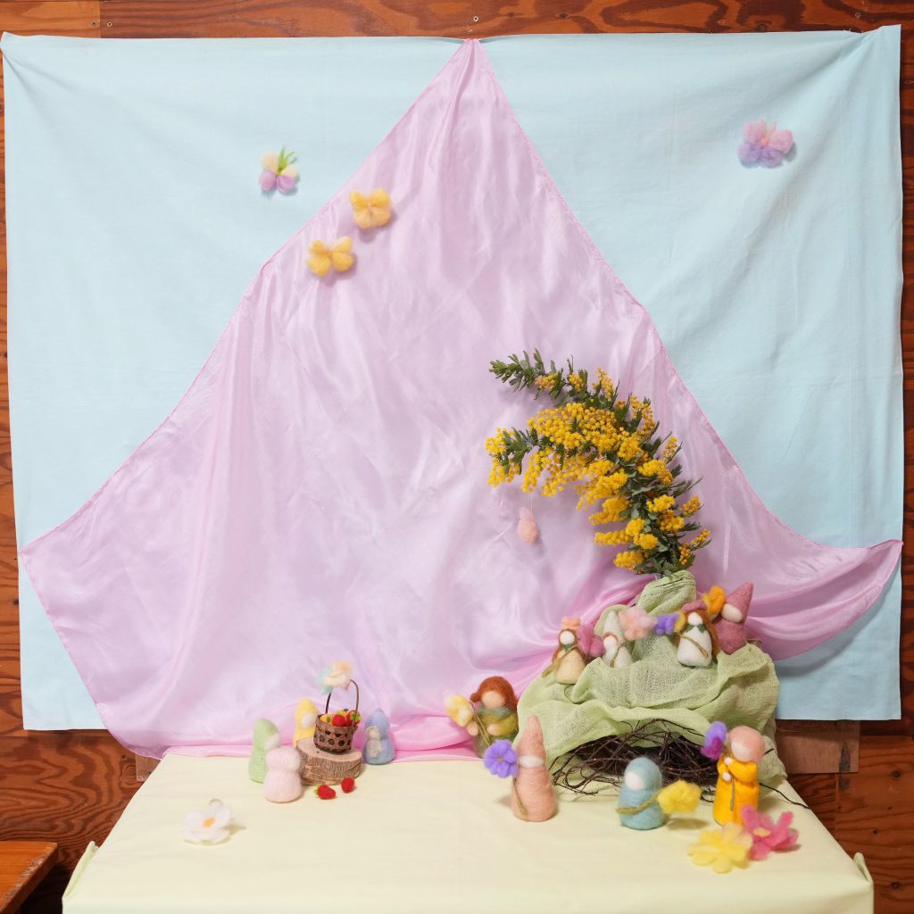 2年　季節のテーブル　3月