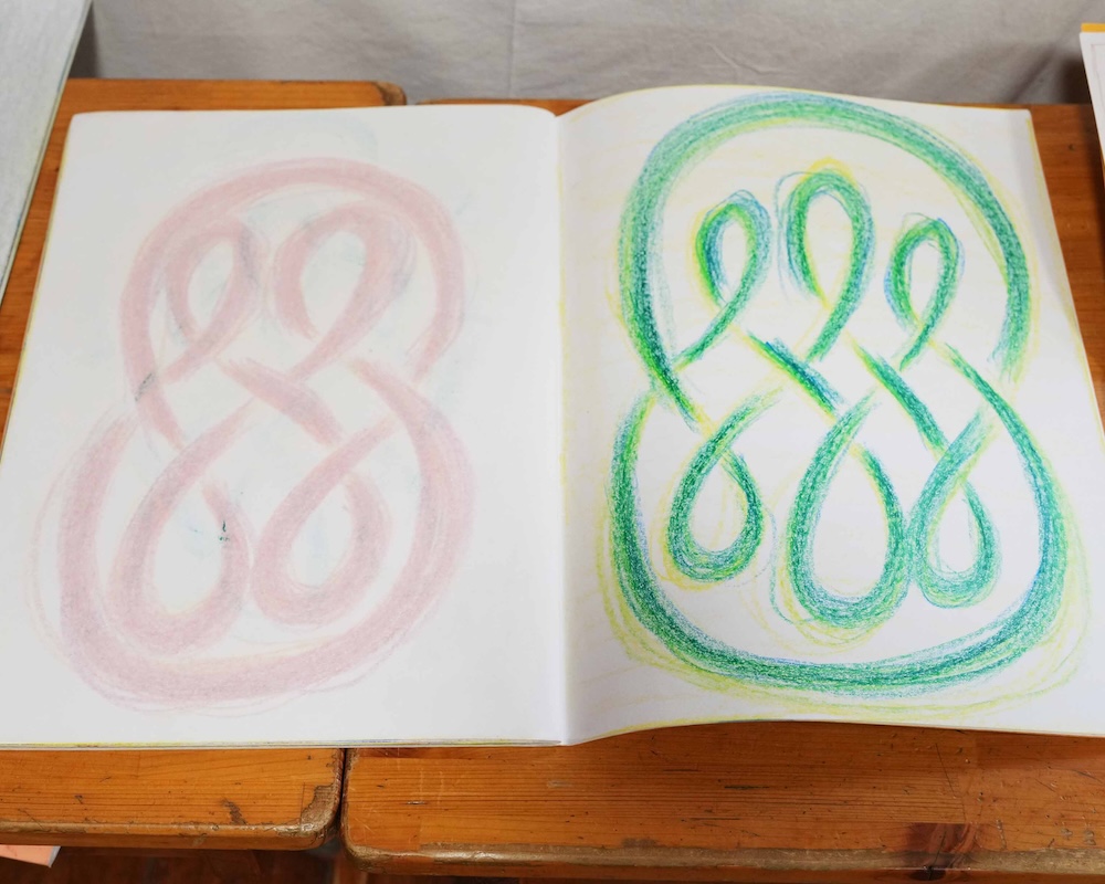 4年　エポックノート　フォルメン線描