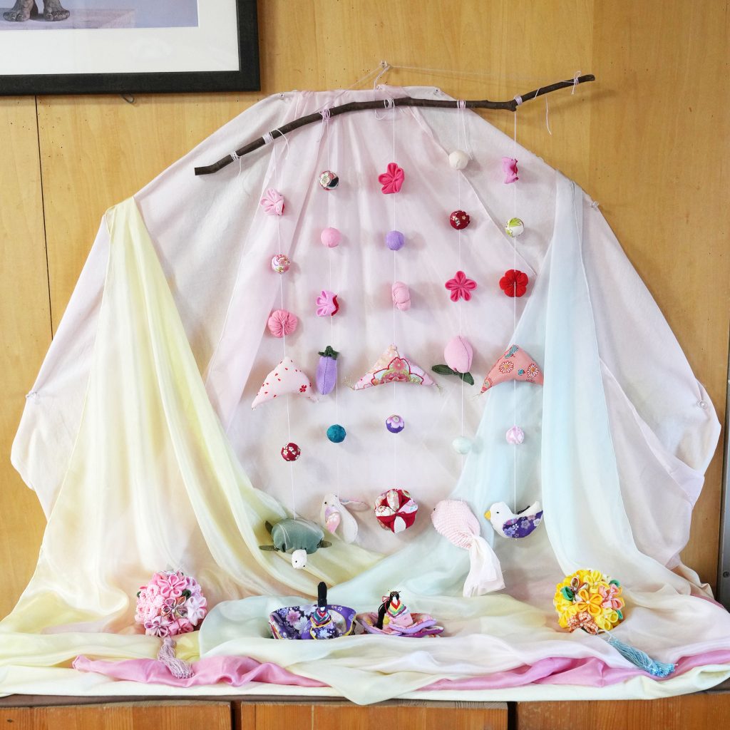 5年　季節のテーブル　3月