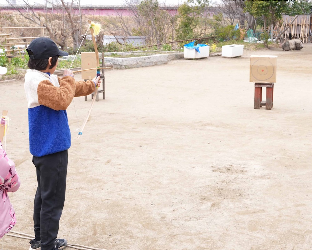 3年　弓矢遊び